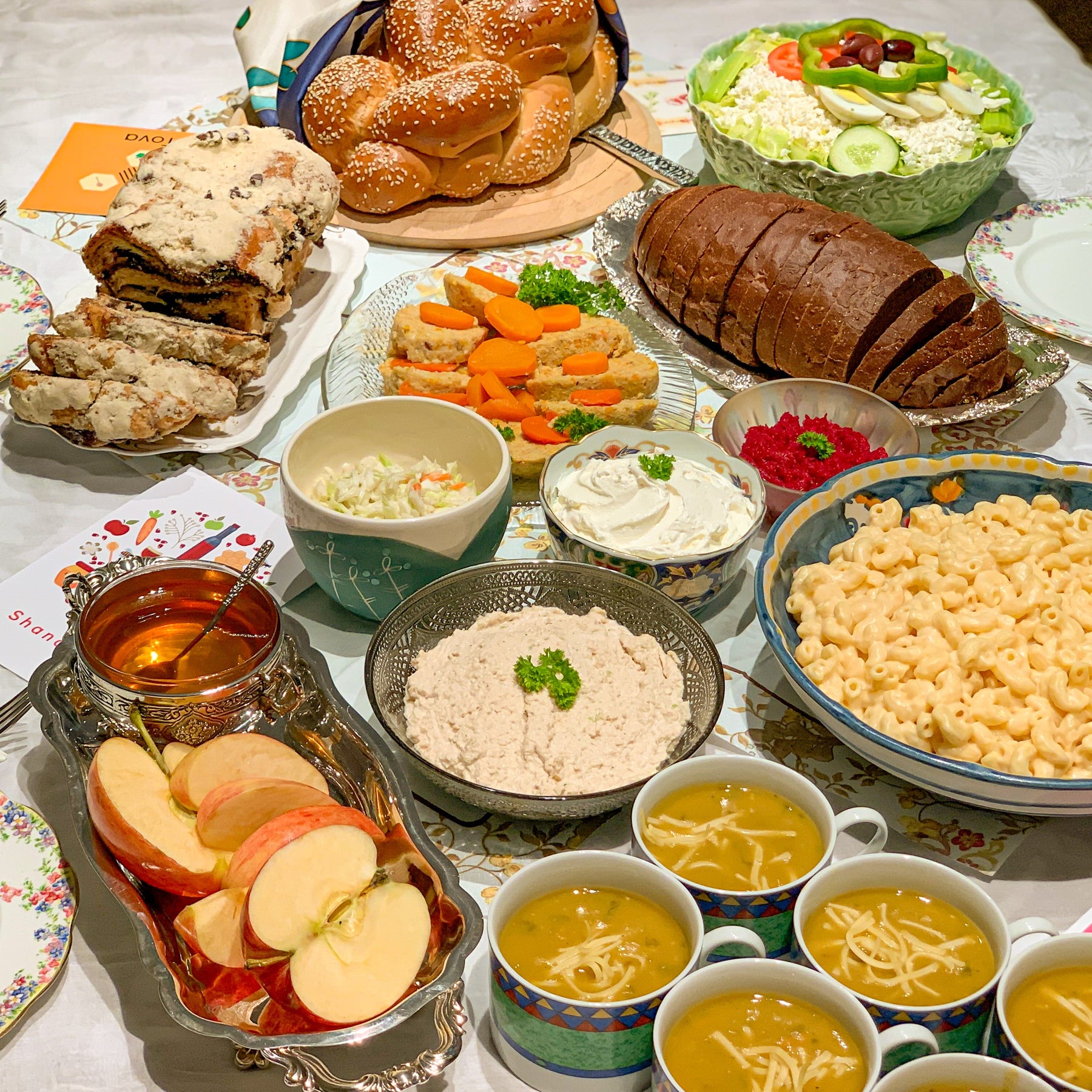 Holiday Luncheon Bundle